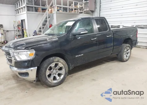 2020 Ram 1500 Big Horn 4X4 6'4 Box z USA, uszkodzony, nr VIN 1C6SRFBT6LN142263